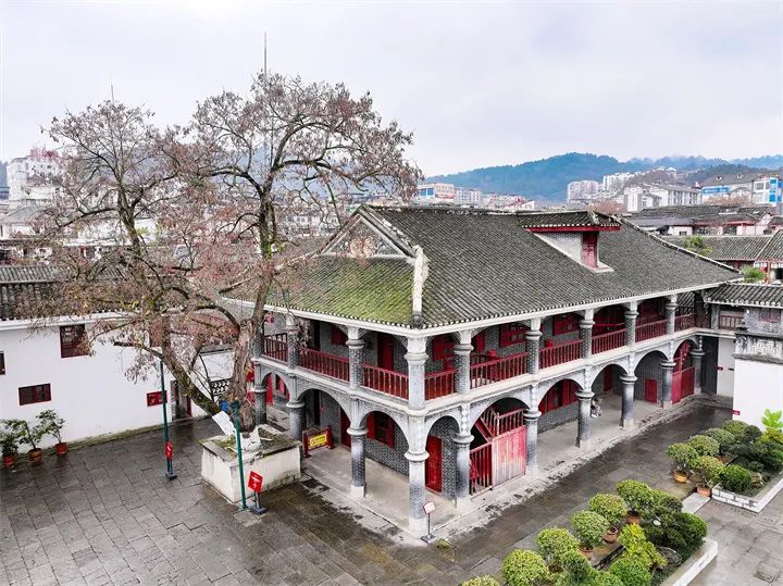 1737635233936107.jpg 图片