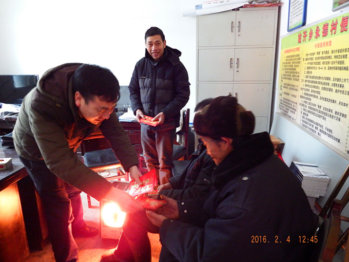 姑开乡慰问 005.jpg